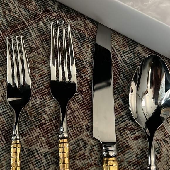 Mackenzie-Childs Gold Check Flatware - 5-Piece Place Setting- 8 SETS AVAILABLE - Picture 7 of 11